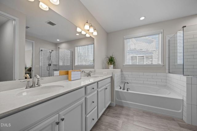 1449 Commons Ford Place, Apex, NC 27539