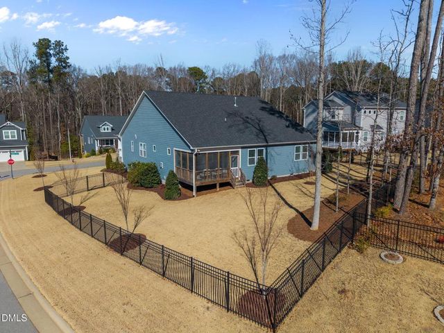 1449 Commons Ford Place, Apex, NC 27539