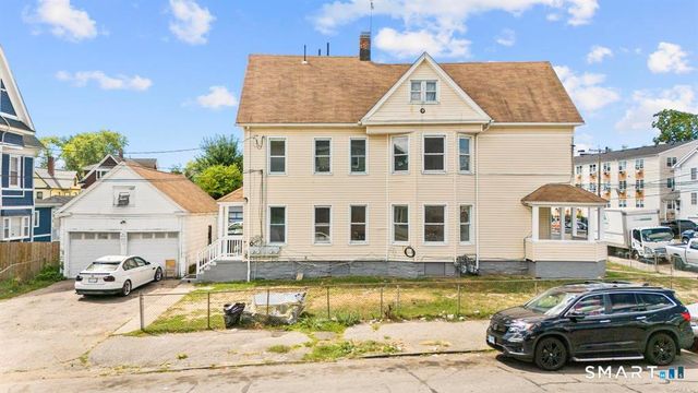 725 Beechwood Avenue, Bridgeport, CT 06605