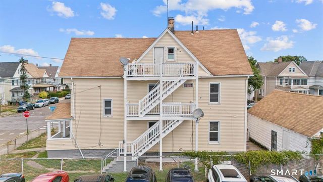 725 Beechwood Avenue, Bridgeport, CT 06605