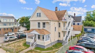 725 Beechwood Avenue, Bridgeport, CT 06605