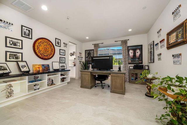 58228 Aragon Way, La Quinta, CA 92253