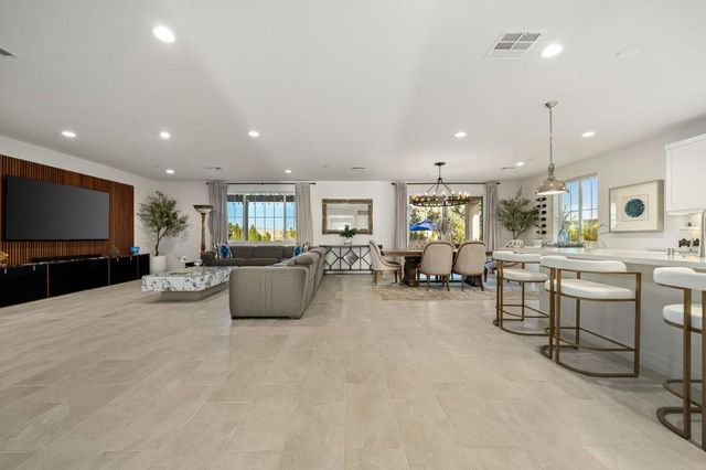 58228 Aragon Way, La Quinta, CA 92253