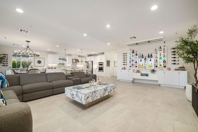 58228 Aragon Way, La Quinta, CA 92253