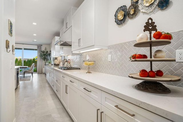 58228 Aragon Way, La Quinta, CA 92253