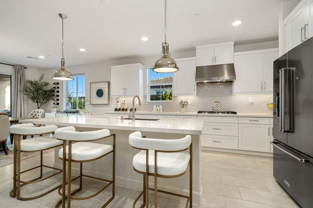 58228 Aragon Way, La Quinta, CA 92253