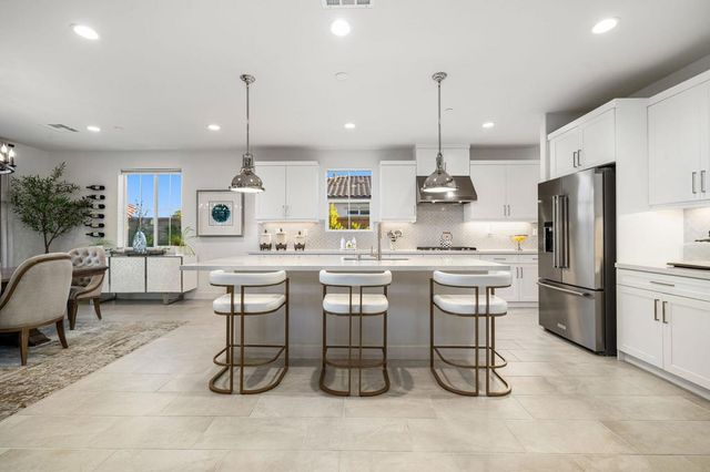 58228 Aragon Way, La Quinta, CA 92253