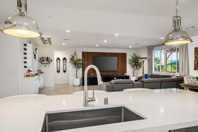 58228 Aragon Way, La Quinta, CA 92253
