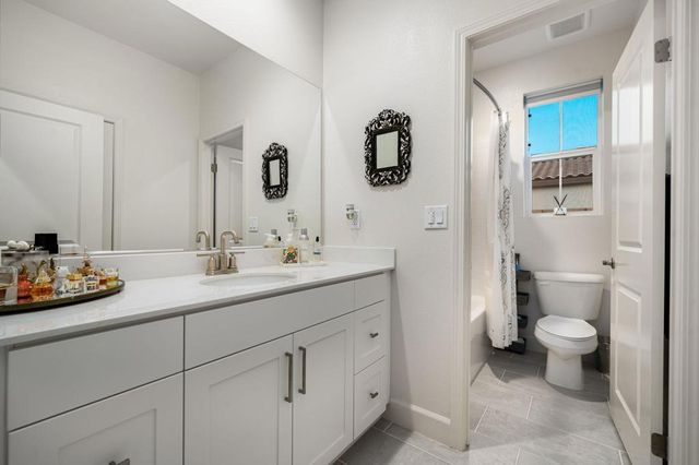 58228 Aragon Way, La Quinta, CA 92253