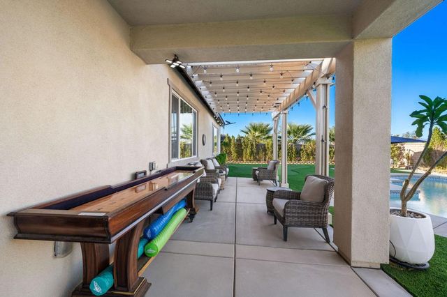 58228 Aragon Way, La Quinta, CA 92253