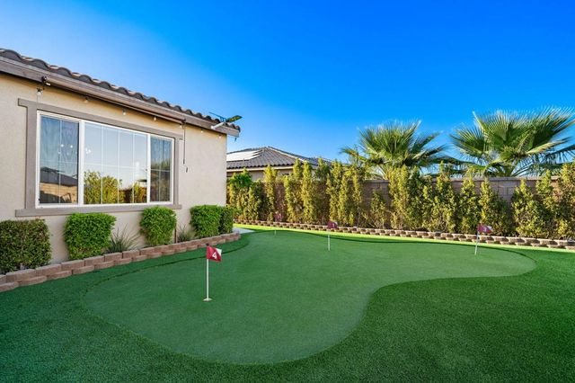 58228 Aragon Way, La Quinta, CA 92253