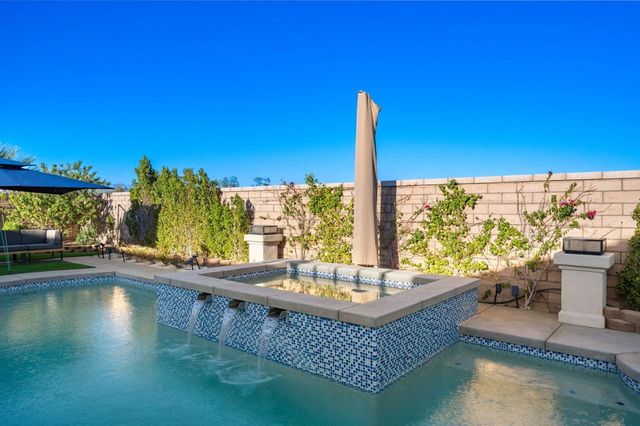 58228 Aragon Way, La Quinta, CA 92253
