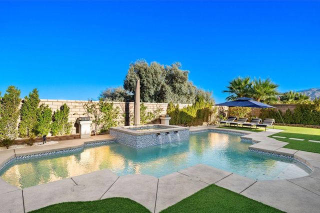 58228 Aragon Way, La Quinta, CA 92253