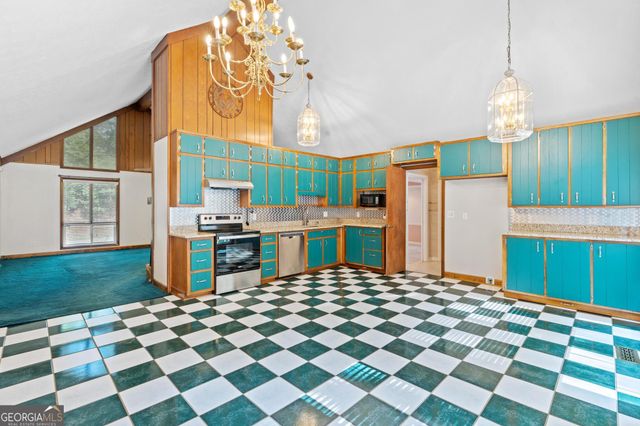 3071 White Road NE, Conyers, GA 30012