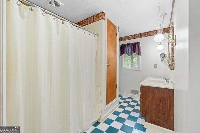3071 White Road NE, Conyers, GA 30012