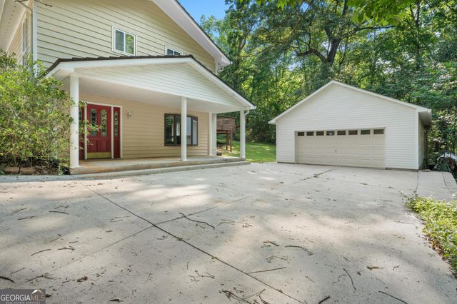 3071 White Road NE, Conyers, GA 30012