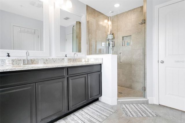 10534 GREEN IVY LANE, Orlando, FL 32832