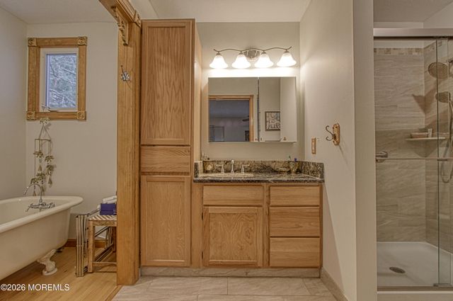 713 Western Boulevard, Lanoka Harbor, NJ 08734