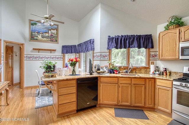 713 Western Boulevard, Lanoka Harbor, NJ 08734