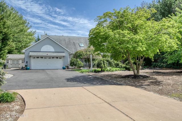 713 Western Boulevard, Lanoka Harbor, NJ 08734