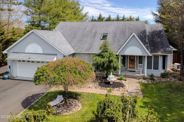 713 Western Boulevard, Lanoka Harbor, NJ 08734