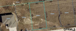 19942 Weir Street, Omaha, NE 68135