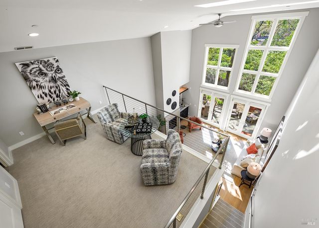 516 Grove St, Healdsburg, CA 95448