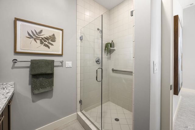 516 Grove St, Healdsburg, CA 95448