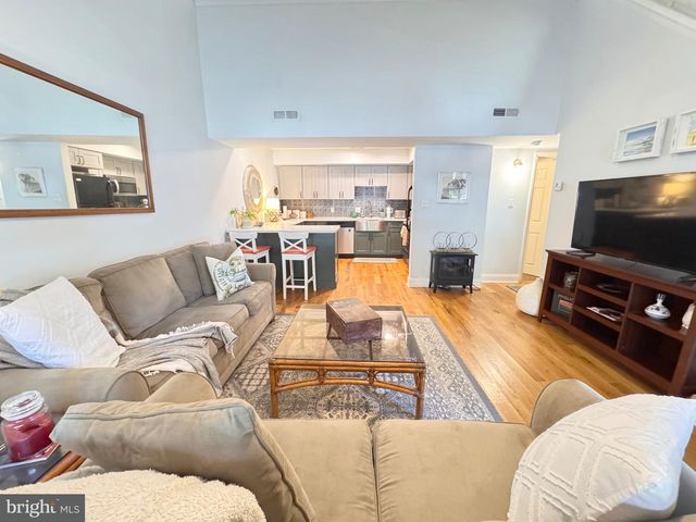 4 OSPREY DR, Cape May, NJ 08204