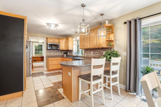 73 Old Woods Road, Northwood, NH 03261