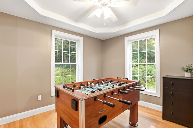 73 Old Woods Road, Northwood, NH 03261