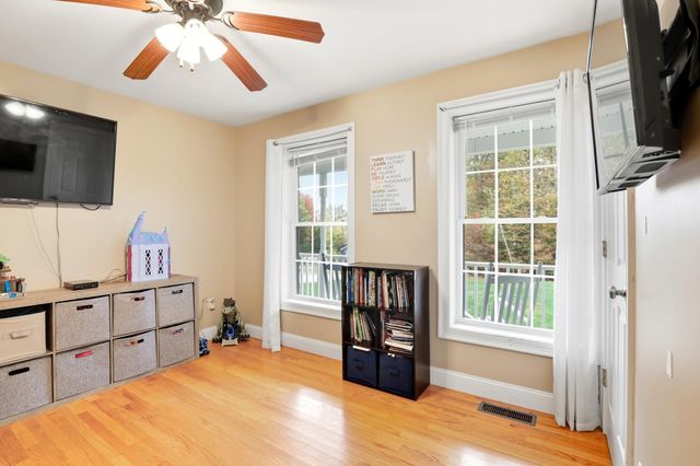 73 Old Woods Road, Northwood, NH 03261