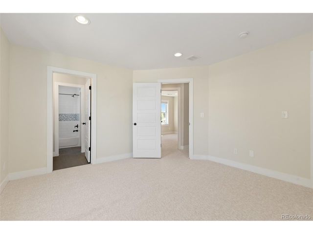 4453 Yates St, Denver, CO 80212