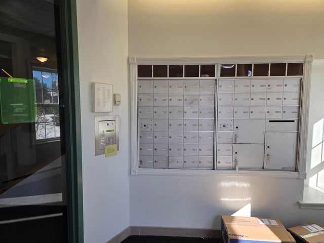 486 Nashua St Apt 104, Milford, NH 03055