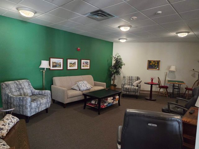 486 Nashua St Apt 104, Milford, NH 03055