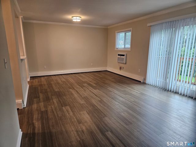 1401 Farmington Avenue B, Farmington, CT 06032