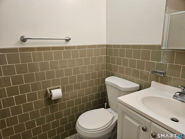 1401 Farmington Avenue B, Farmington, CT 06032