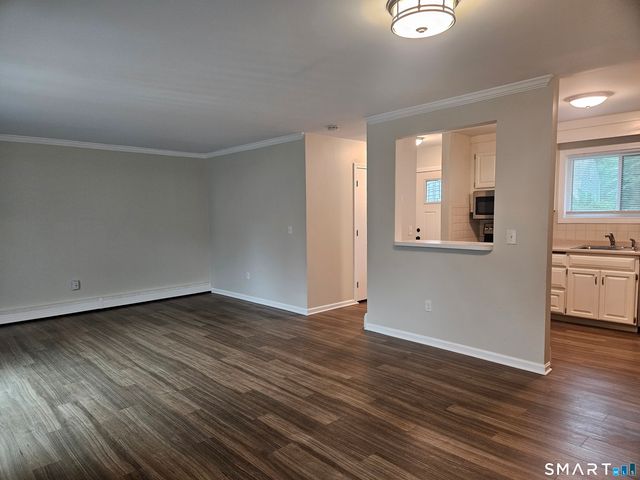 1401 Farmington Avenue B, Farmington, CT 06032