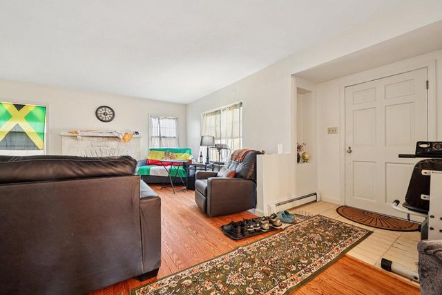 4703 W Jackson Park DRIVE, Milwaukee, WI 53219