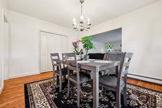 4703 W Jackson Park DRIVE, Milwaukee, WI 53219