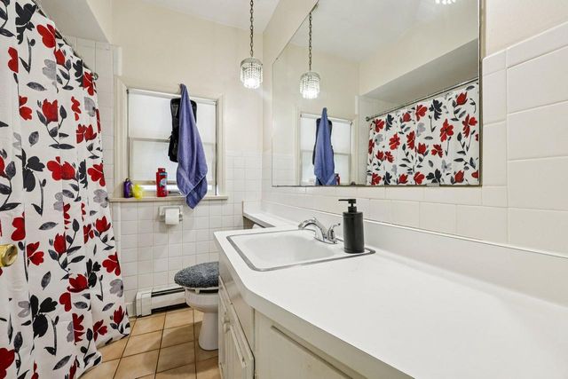 4703 W Jackson Park DRIVE, Milwaukee, WI 53219