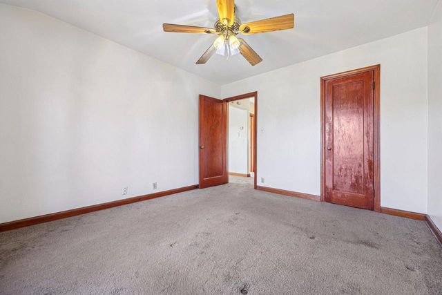 4703 W Jackson Park DRIVE, Milwaukee, WI 53219