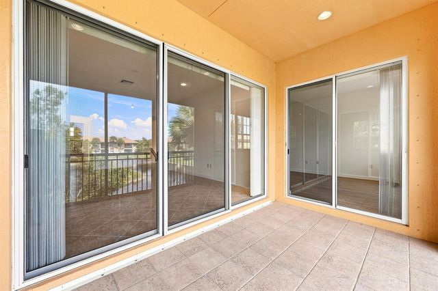 8288 NW 128th Lane 38-F, Parkland, FL 33076