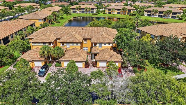 8288 NW 128th Lane 38-F, Parkland, FL 33076