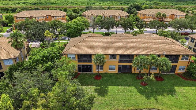 8288 NW 128th Lane 38-F, Parkland, FL 33076
