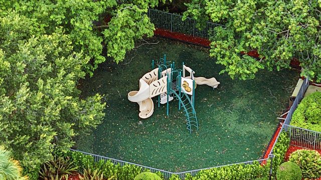 8288 NW 128th Lane 38-F, Parkland, FL 33076