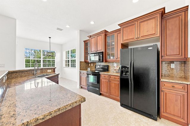 8288 NW 128th Lane 38-F, Parkland, FL 33076