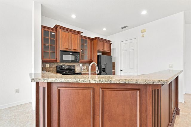 8288 NW 128th Lane 38-F, Parkland, FL 33076
