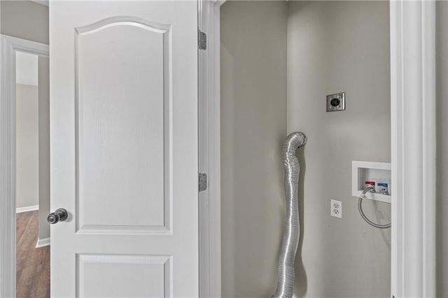 1505 Clear Creek Drive, Kearney, MO 64060