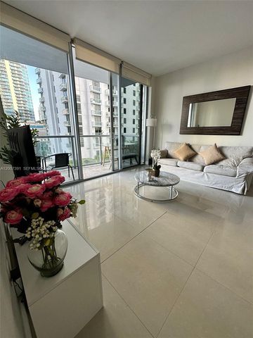 1050 Brickell Ave 1504, Miami, FL 33131
